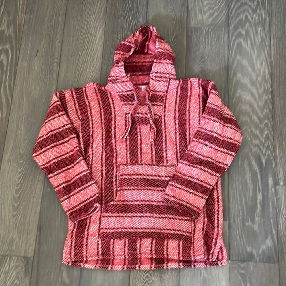 Like new, Mexican Baja pullover m30c